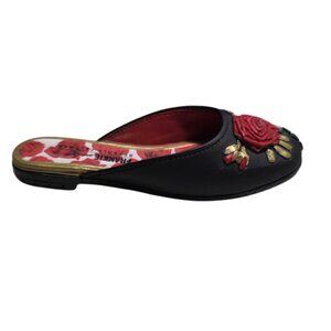 EUC Just the Right Shoe "Frankie & Baby" Slip on Tiny Shoe